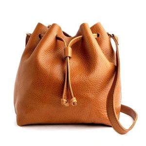 NWOT Portland Leather Goods AP Bucket Bag